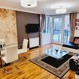 Double King Suite, Canary Wharf Waterfront Apartment